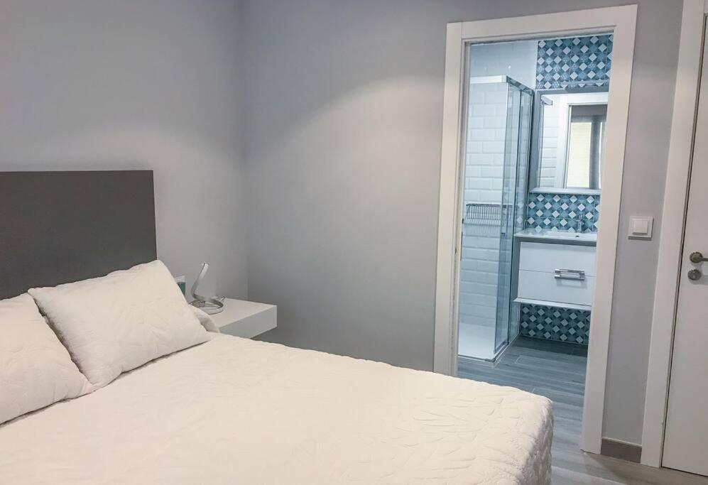 Sakura Homes Ponferrada Centro 8 Plazas Екстер'єр фото